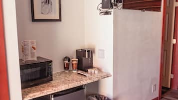 Mini-refrigerator