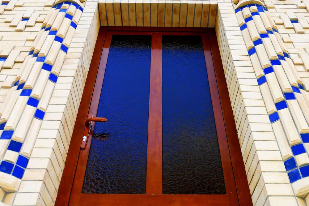 Colibri Traditional Hotel