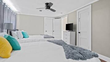 4 bedrooms, iron/ironing board, travel cot, WiFi