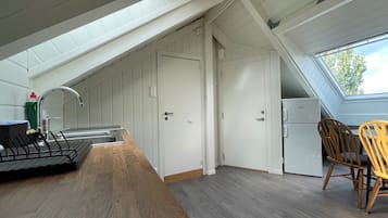 Appartement, 1 chambre, fumeurs, vue ville | Cuisine privée