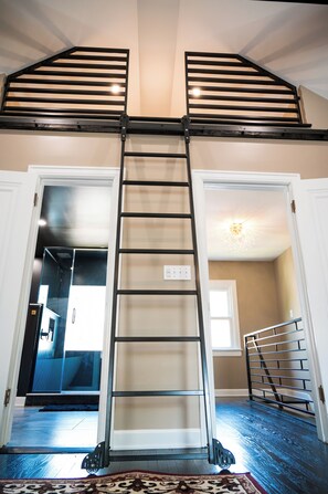 Interior - Beautifully restored home in Butler Tarkington Walking Distance to Butler Campus (Indianapolis)