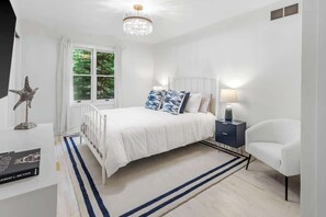 3 室のベッドルーム、アイロン / アイロン台、旅行用ベビーベッド、WiFi