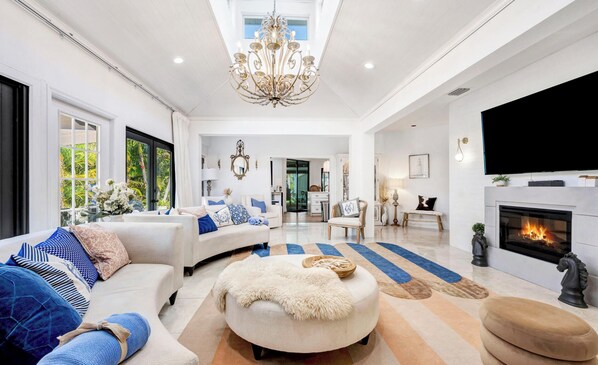 Smart TV, fireplace, printers