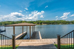 Property grounds - Lake Hamilton Gem w/Boat Dock (Hot Springs)