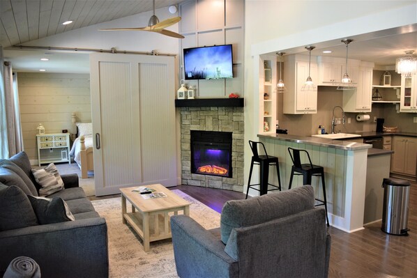 TV connectée, cheminée