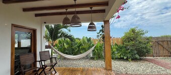 Villa Tortuga, spectacular view just a few steps from the beach