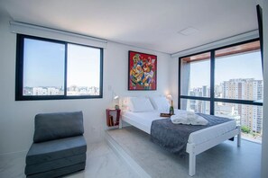 Appartement | 1 slaapkamer, een kluis op de kamer, een strijkplank/strijkijzer