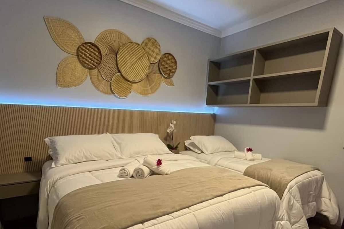 Apartamento | 2 dormitorios, cortinas opacas, wifi gratis y ropa de cama