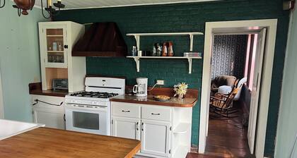 Historic Laura Jackson Arnold House