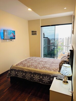 3 bedrooms, WiFi, bed sheets