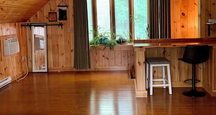 Down the road from Bayview Beach on Ferry Rd! Bright, and newly furnished 2 BR.