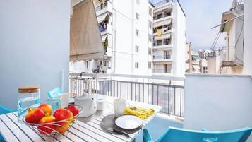 Studio, Multiple Bedrooms, Smoking, Balcony | Balcony