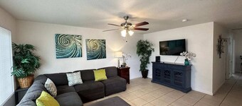 Spacious Retreat 4 Bdr House!