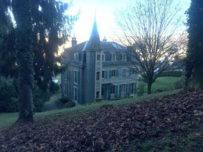 Exterior - Manoir Historique à Proximité de Sentiers de Randonnées. Ideal Pour les Familles (Bagnères-de-Bigorre)