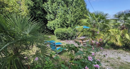 Manoir Historique à Proximité de Sentiers de Randonnées. Ideal Pour les Familles