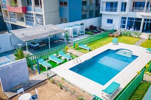 Outdoor pool - Hôtel Amazone (Cotonou)