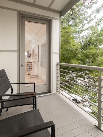 Terrace/patio. Luxury Condo in the heart of Oxford. Steps from Square & Ole Miss