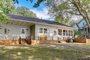 Exterior - Waterfront Spirit Lake Vacation Rental w/ Dock! (Spirit Lake)