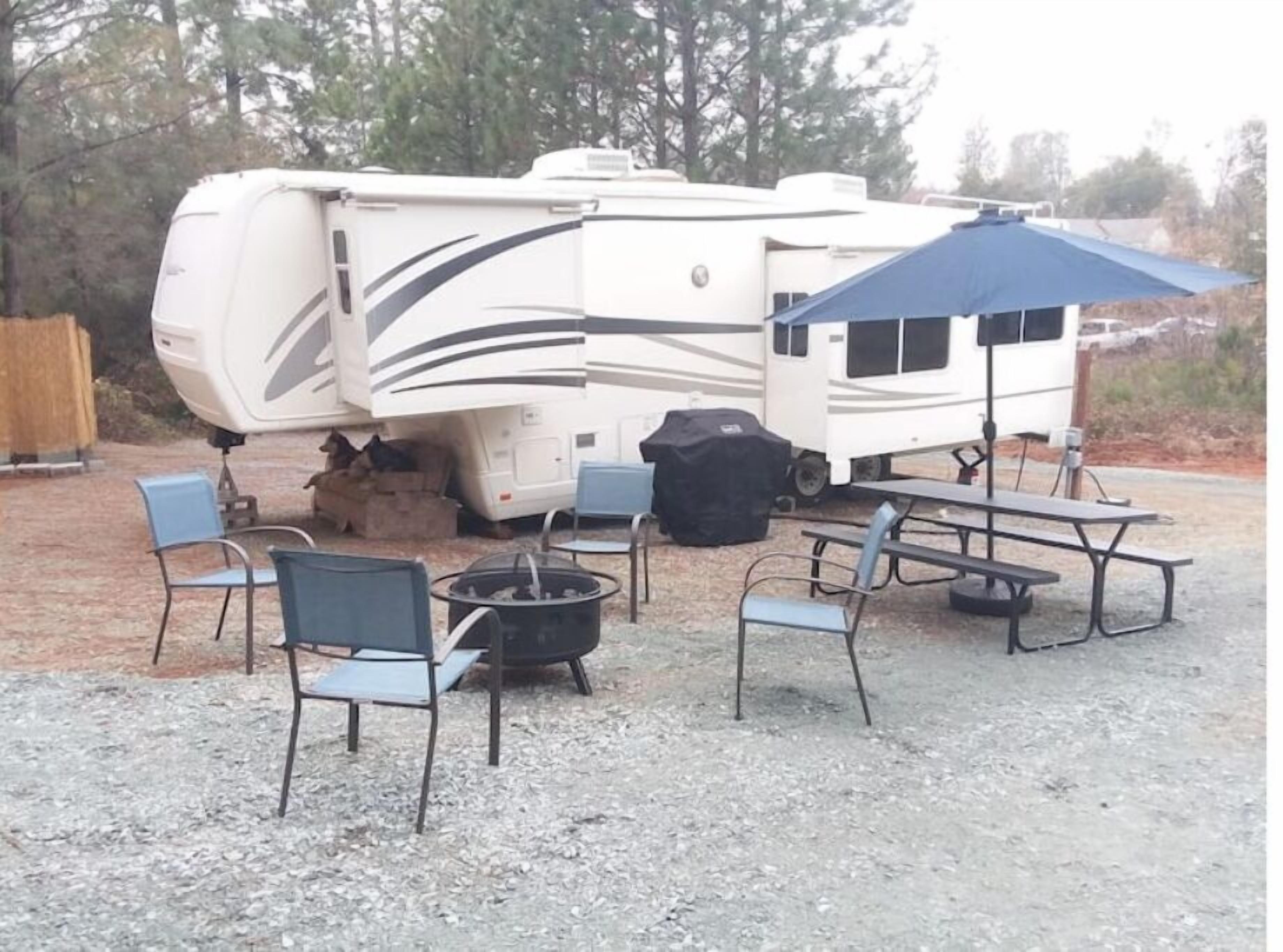 Foothill Heaven, Pet friendly!