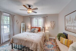 3 chambres, fer et planche à repasser, Wi-Fi gratuit, draps fournis