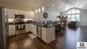 Condo, Multiple Beds, Hot Tub, City View | Private kitchen - Foothills G-303 (Branson)