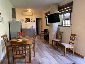 Chalet, 1 makuuhuone, tupakointi sallittu | Ruokailu