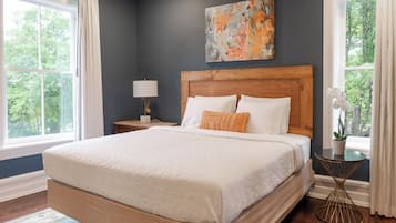 بديكورات فريدة لكل غرفة وطراز فريد لكل وحدة وأسرّة مجانية قابلة للطي