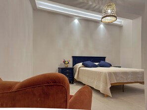 1 bedroom, iron/ironing board, free WiFi, bed sheets - Typical Carlofortina House 50m from city center - WIFI - Comfort Bed (Carloforte)