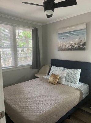 2 Schlafzimmer, Bügeleisen/Bügelbrett, WLAN, Bettwäsche