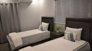 6 sovrum, strykjärn/strykbräda, gratis wi-fi och sängkläder