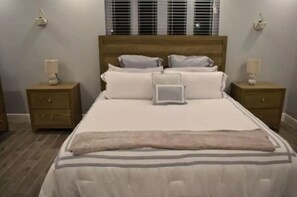 6 chambres, fer et planche à repasser, Wi-Fi gratuit, draps fournis