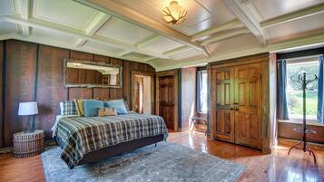 7 Schlafzimmer, Schreibtisch, BĂŒgeleisen/BĂŒgelbrett, Reisekinderbett