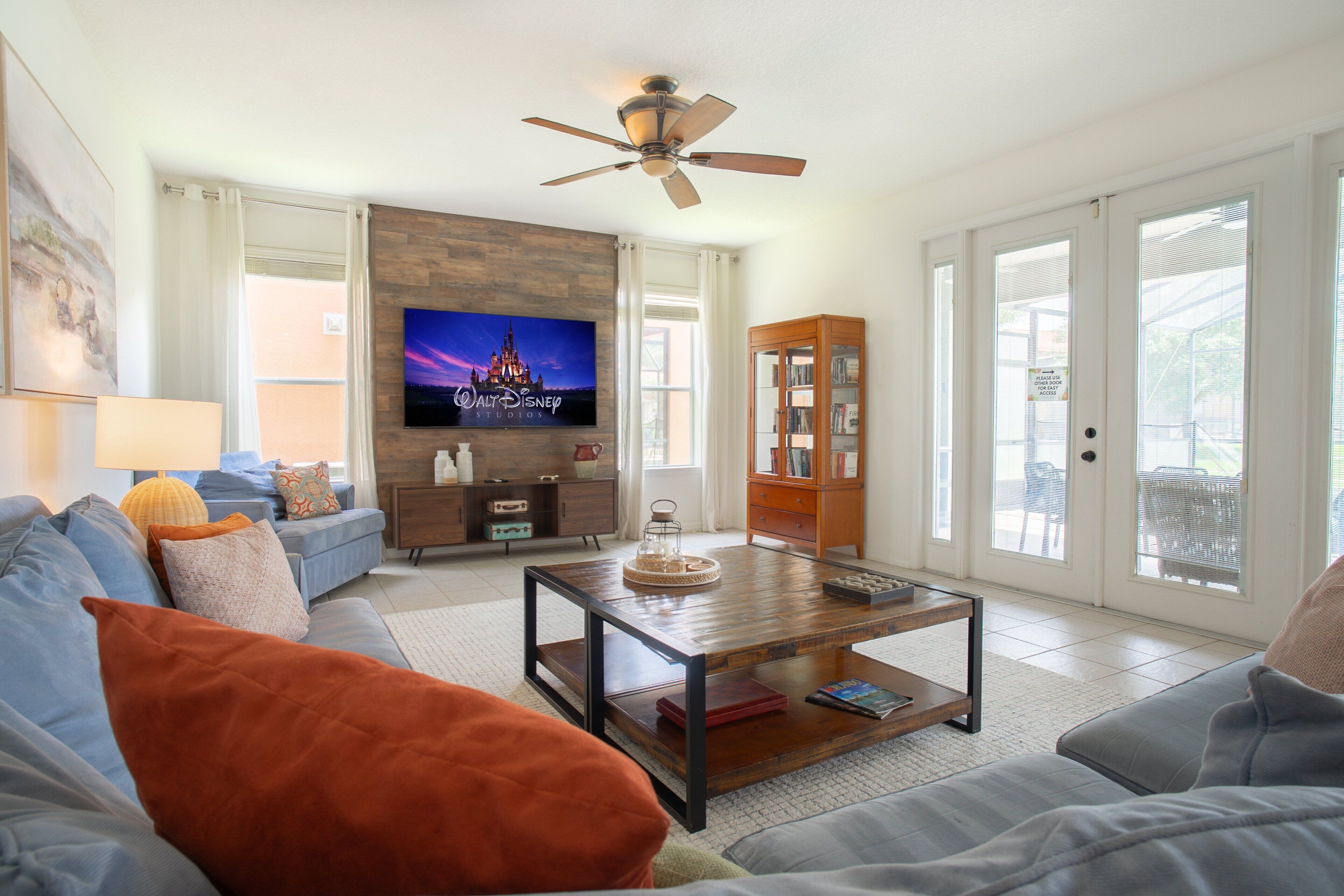 Spacious 6br Villa In Bella Vida Resort With Private Pool And Lake View Near Disney - Kissimmee, FL