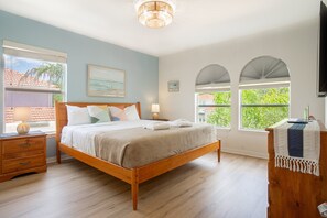 6 bedrooms, iron/ironing board, free WiFi, bed sheets