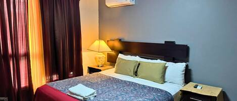 Casa Del Valle Apartment A1 | Premium bedding, down duvets, laptop workspace, free WiFi