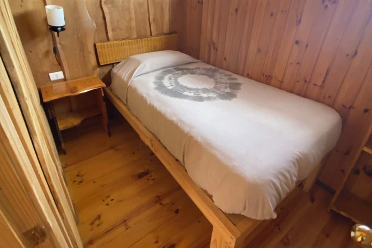 Basic Kulübe | 2 yatak odası, ücretsiz kablosuz İnternet