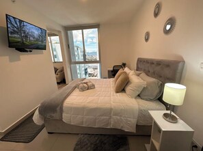 1 camera, una scrivania, ferro/asse da stiro, Wi-Fi gratuito