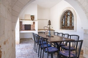 Dining - Trulli Luna with veranda and parking (Martina Franca)