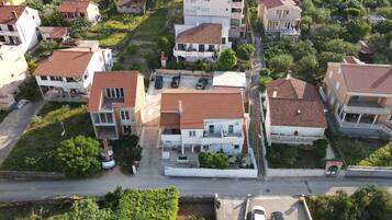 Appartement, 1 slaapkamer, roken, balkon | Exterieur