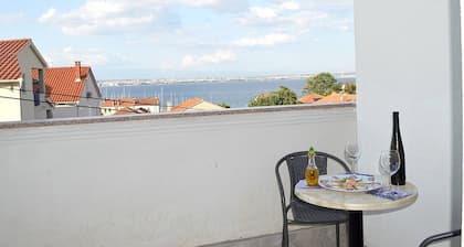 Sea View Apartment Marijane, 940
