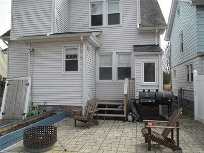 6 minutes to Yale New Haven Hospital and Downtown New Haven 