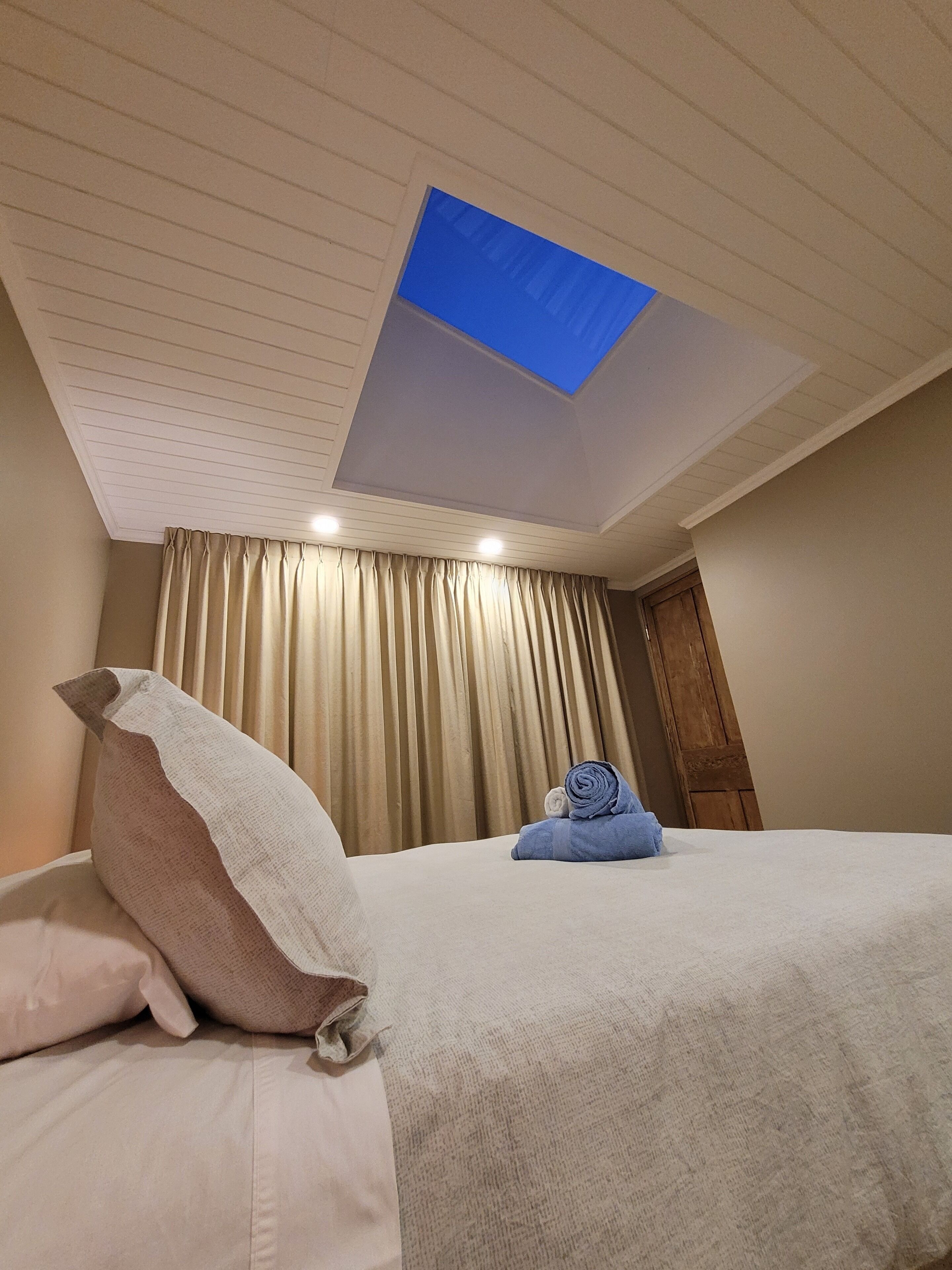 Deluxe Double Room, Garden View | Premium bedding, down duvets, individually furnished, bed sheets