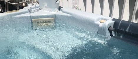 House, 1 Bedroom, Accessible, Smoking | Pool