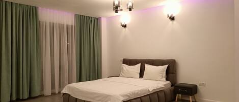 1 chambre, fer et planche à repasser, Wi-Fi, draps fournis