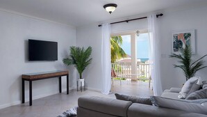 Apartment, 2 Bedrooms, Balcony, Garden View | Ruang tamu