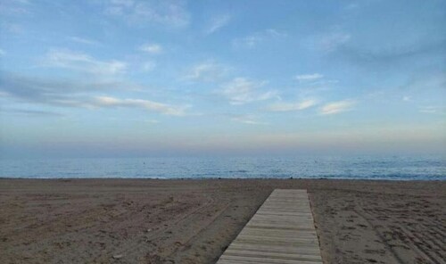 Piso Bolnuevo Playa, muy Cerca de la Playa, al Lado Todos los Servicios,