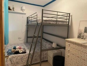 3 Schlafzimmer, Bügeleisen/Bügelbrett, kostenloses WLAN, Bettwäsche