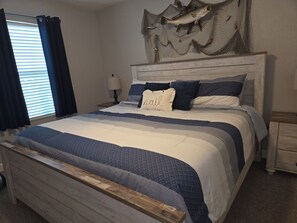 1 bedroom, iron/ironing board, travel cot, WiFi - Bayside Bliss at Kontiki (Rockport)