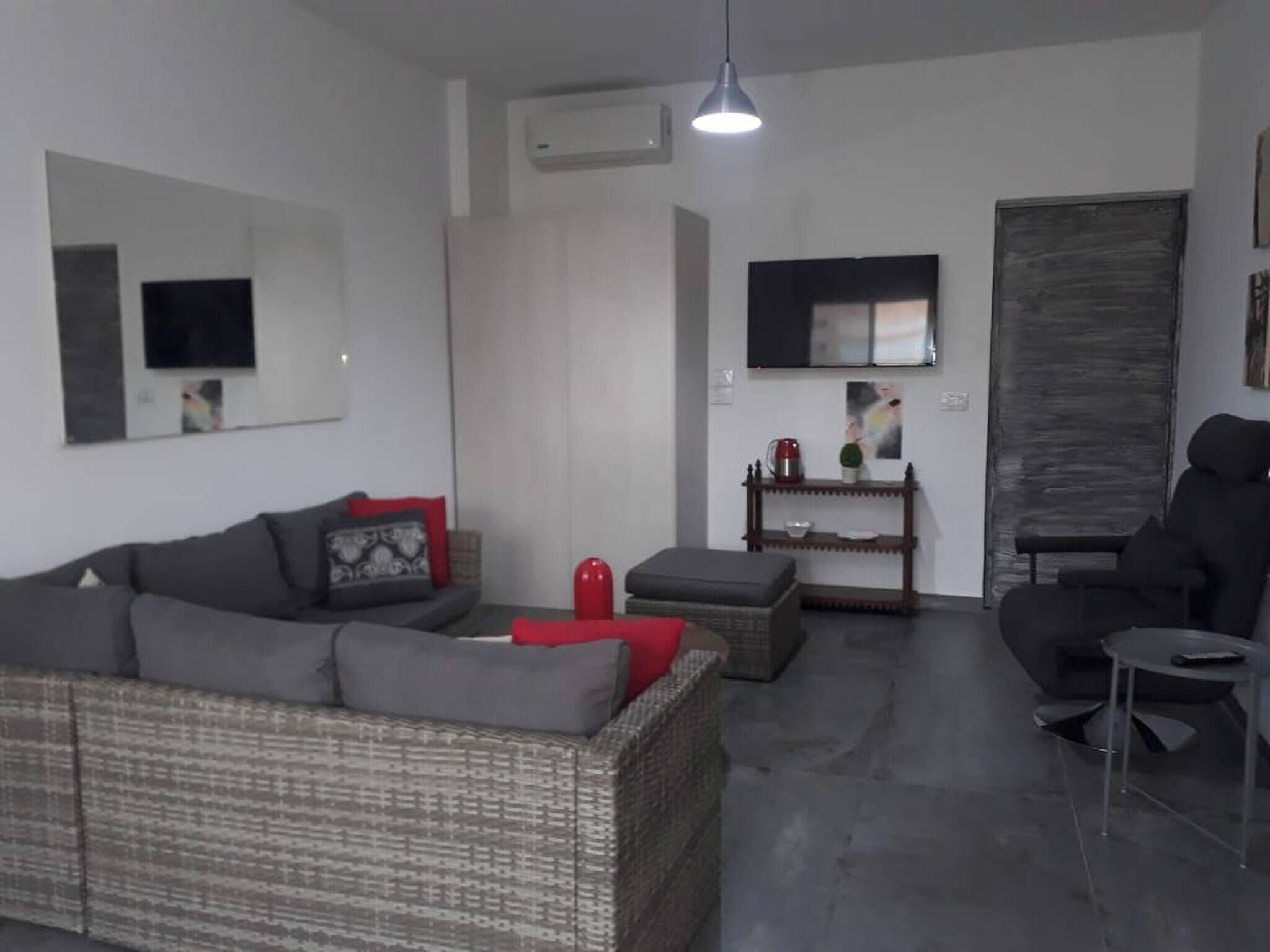 Estúdio, 1 quarto, para fumantes, vista para a cidade | Área de estar