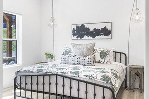 5 chambres, fer et planche Ă repasser, Wi-Fi gratuit, draps fournis
